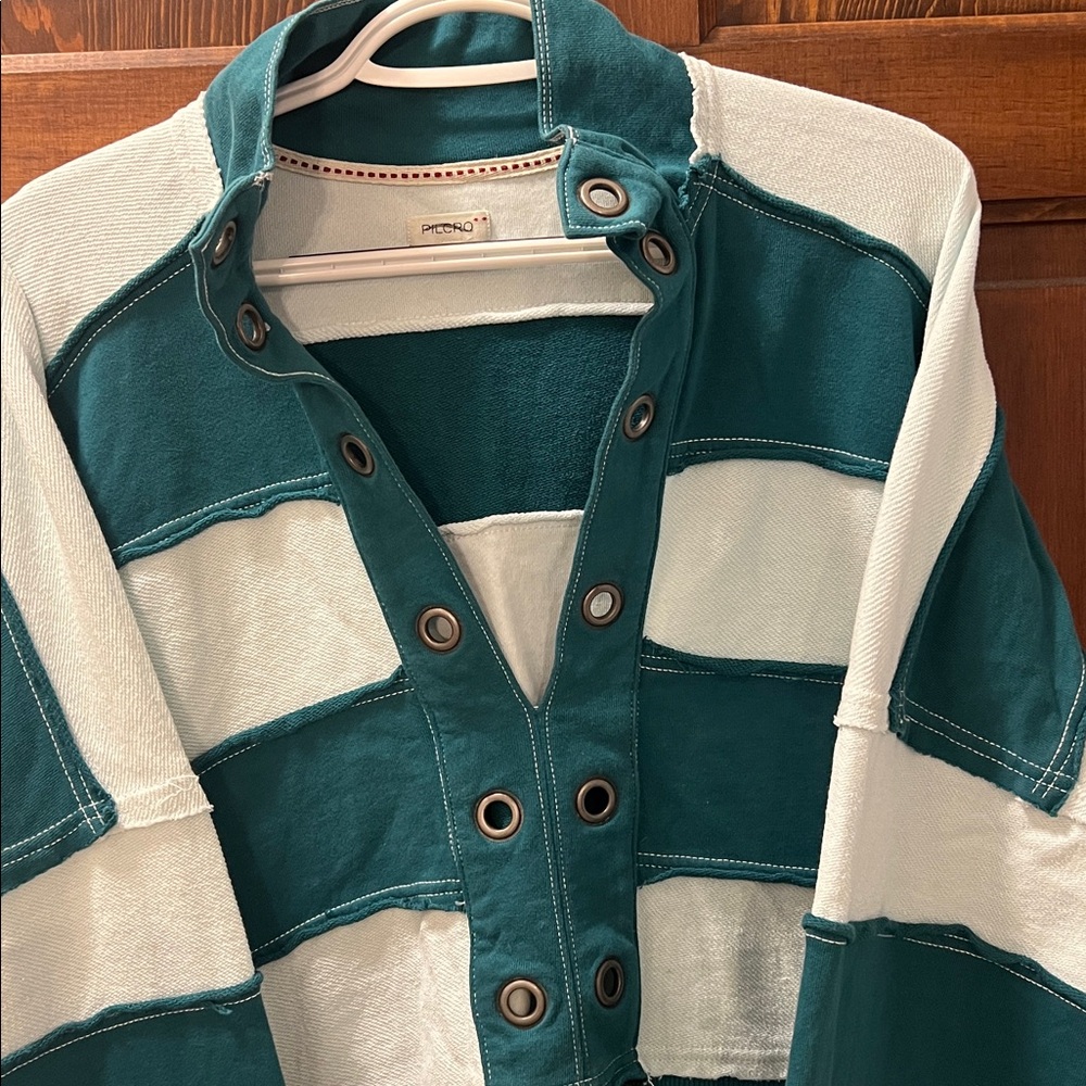 Pilcro NWOT Teal and pale blue Knit PULL OVER - Picture 11 of 11